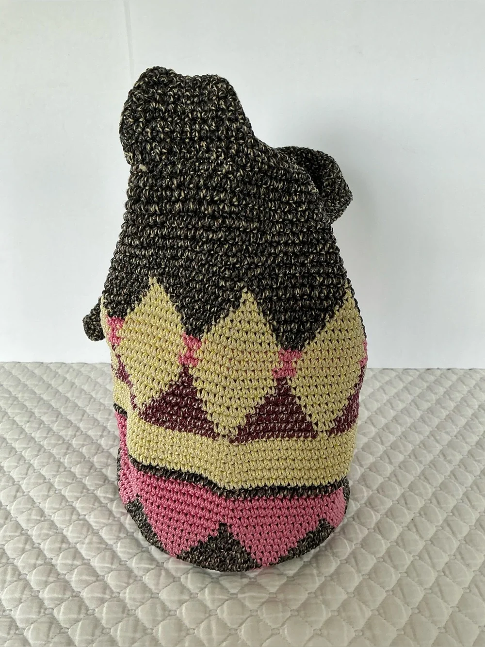The Sak Limited Edition Back To Bali 120 Crotchet ShoulderBag - Black/Cream/Pink